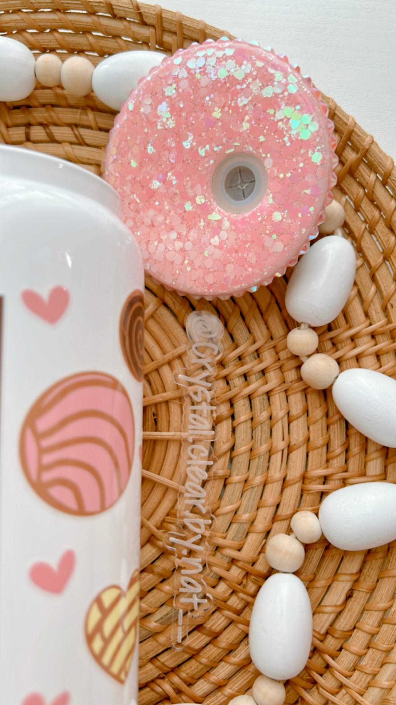 Cafecito Glass Can | White | Pink Bling Lid | Perfect Gift for all occasions | Iced/Hot Coffee Lovers | Pink Bling Lid | 16oz