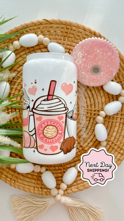 Cafecito y Chisme Glass Can | White | Pink Bling Lid | Perfect Gift for all occasions | Iced/Hot Coffee Lovers | Pink Bling Lid | 16oz